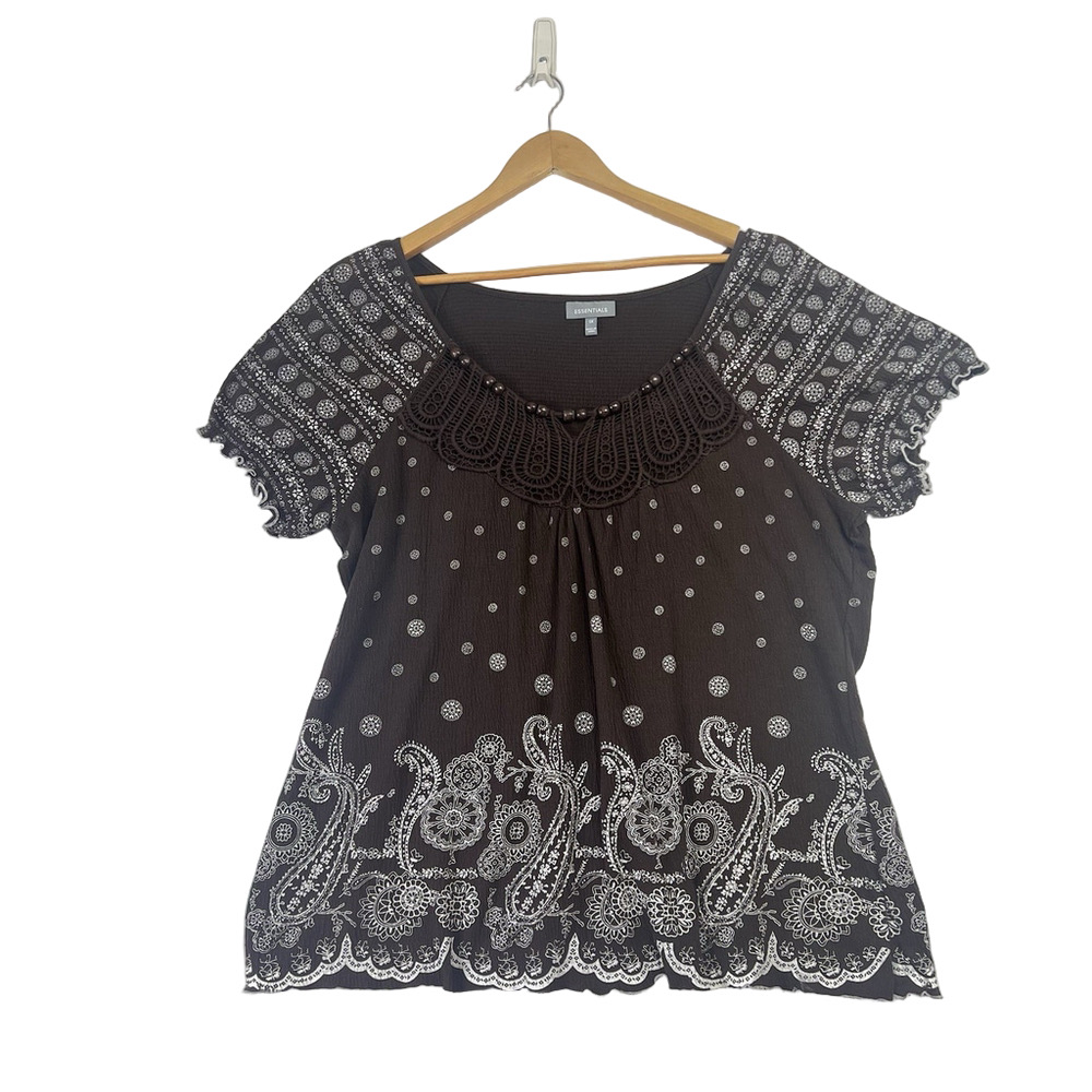 Essentials Women's Top Y2K 1X Brown Embroidered Beats Short Sleeve Babydoll